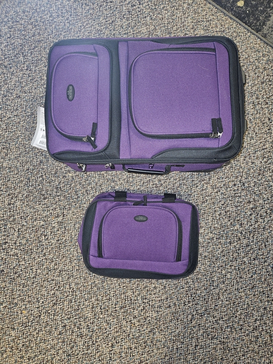 U.S. Traveler Handbags - U.S. Traveler US5600 Rio 21" Carry-On Upright Carry-On Travel Tote NWT Purple